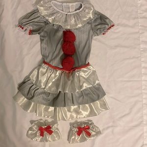 Carnevil Clown Pennywise Costume—-Amazon is charging $48 before tax